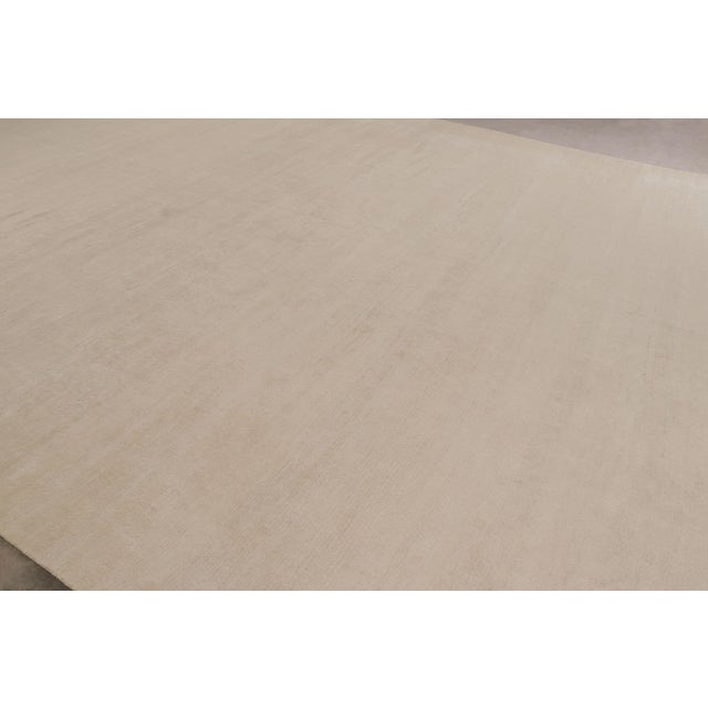 Modern Rug & Kilim’s Oversized Modern Textural Rug in Beige and Cream Striae For Sale - Image 3 of 8