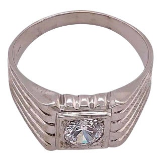 14 Karat Yellow Gold Contemporary Ring For Sale