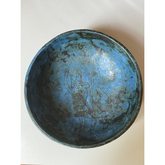 Very beautiful and rare bowl by Jacques Blin with decorations of women. This piece has an attribution mark, I am sure that...