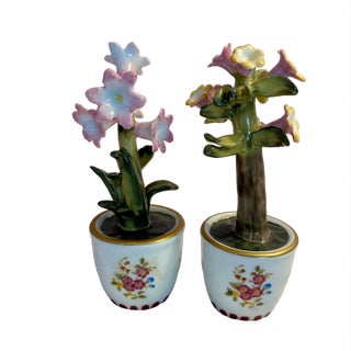 Late 20th Century Chelsea House Porcelain Flower Topiaries- Set of 2 For Sale