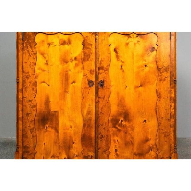 Biedermeier Chest of Drawers, Late 19th Century For Sale - Image 12 of 18