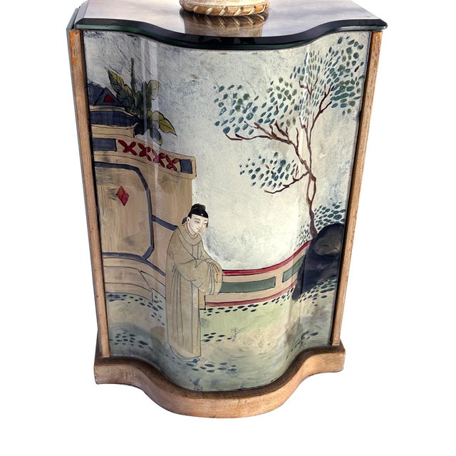 1940s French Reverse-Painted and Mirrored Arbalete-Form Lamp For Sale - Image 4 of 7