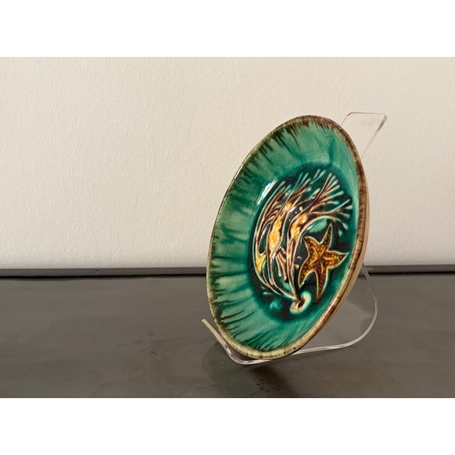 Mid-Century Modern Maritime Wall Plate with Seaweed and Starfish from by Rügenkeramik Wilhelm Löber, GDR, 1960s For Sale - Image 3 of 18