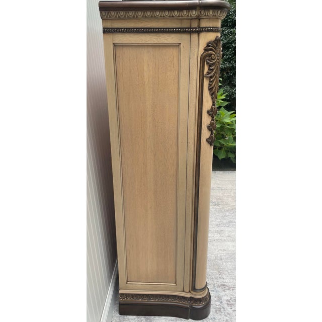 Refinished French Provencial Ash Burl Dresser For Sale In New York - Image 6 of 10