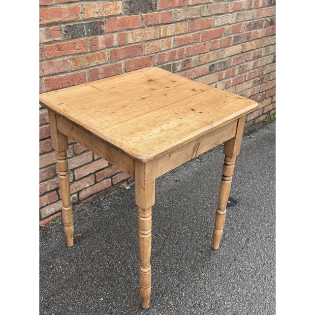 English Late 19th Century Pine Side Table For Sale - Image 3 of 9
