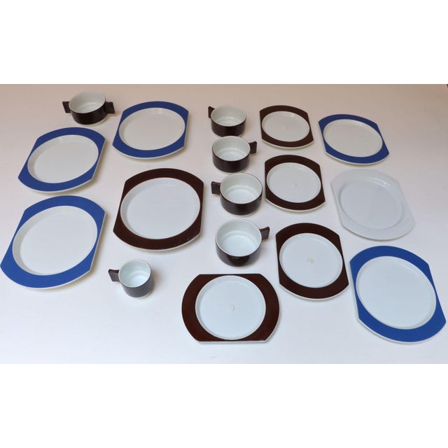 Alitalia Airlines first class service set of plates and cups (seventeen pieces in total) designed by Joe Colombo and...