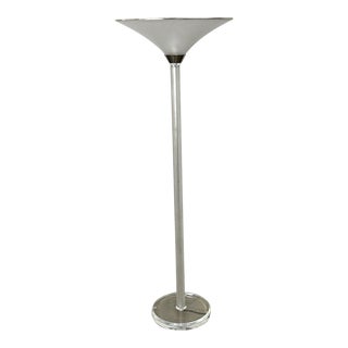1970s Italian Lucite Floor Lamp With Chrome Details For Sale