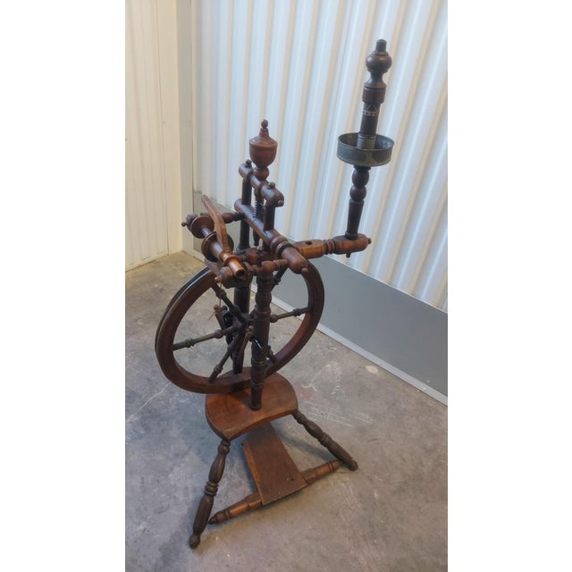 Rustic European 18th-Century European Antique Spinning Wheel — Complete With Distaff, Bobbins & Drive Wheel, Walnut For Sale - Image 3 of 15