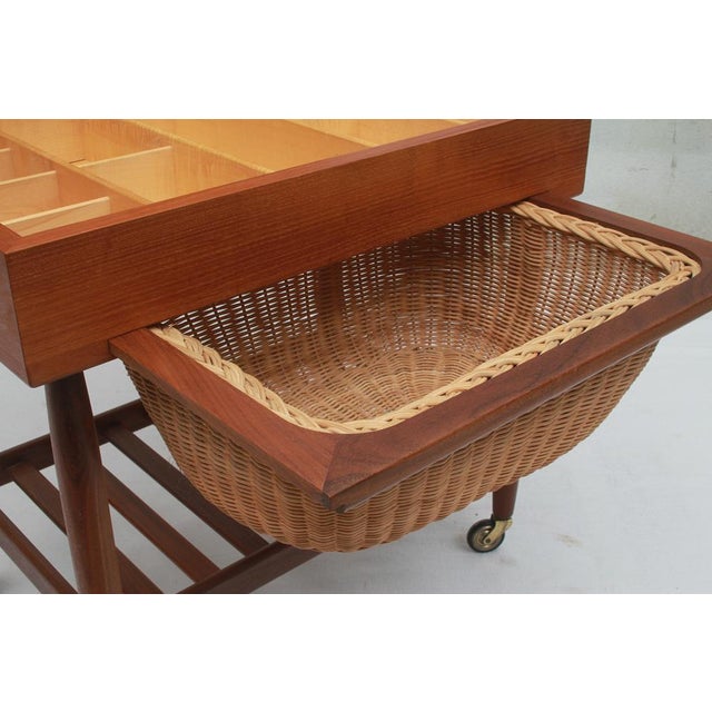 Mid-Century Modern Vintage Teak Storage Basket, 1965 For Sale - Image 3 of 10