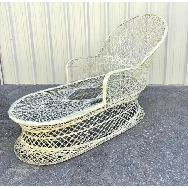 1960s Vintage Spun Fiberglass Chaise Lounge Attributed to Russell Woodard , Mid-Century Modern For Sale - Image 5 of 11