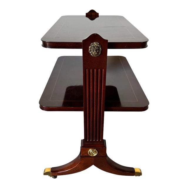 Vintage Baker Furniture Georgian-Style Two-Tier Mahogany Side Table For Sale