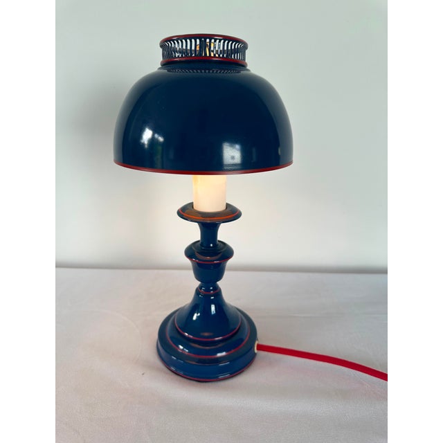 Underwriters Laboratories 1960s Mid Century Modern Toleware Blue Desk Lamp. For Sale - Image 4 of 11