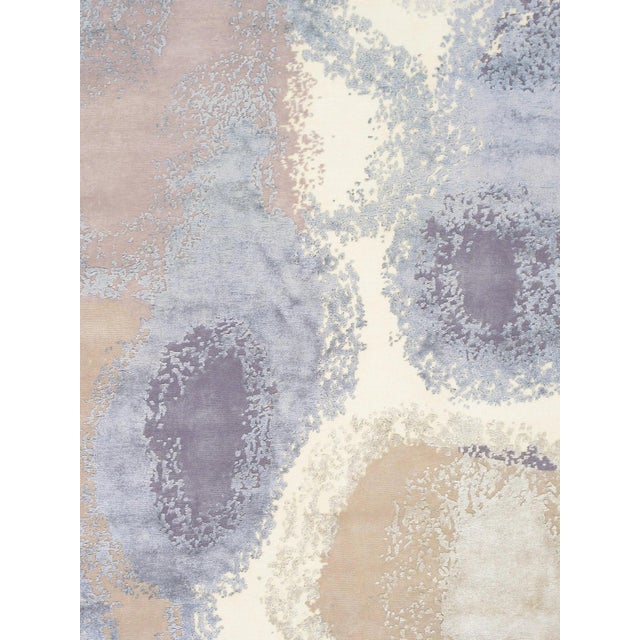 The brand Pasargad is the perfect blend of class and elegance. This contemporary rug is from the Modern collection and...