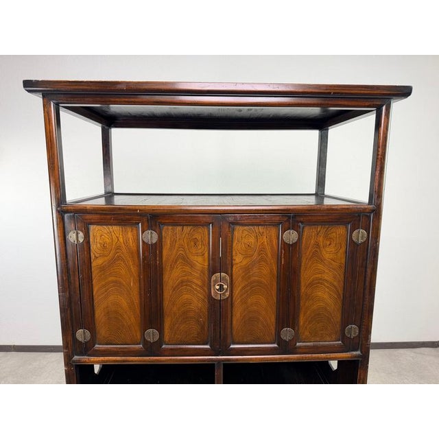 Wood Korean Sabang-Takja / Samchung-Jang Double-Tier Cabinet, 1920s For Sale - Image 7 of 18