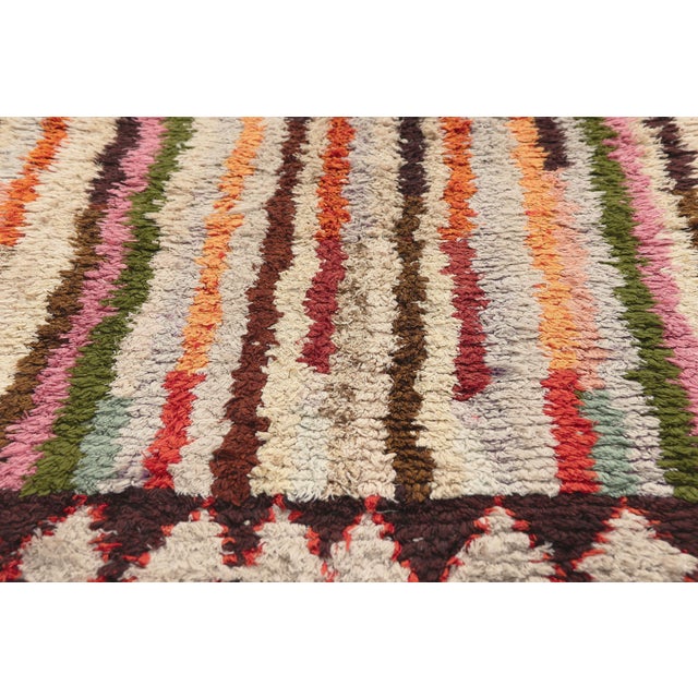 Late 20th Century Vintage Azilal Boucherouite Moroccan Rug, 04'00 X 06'05 For Sale - Image 5 of 10