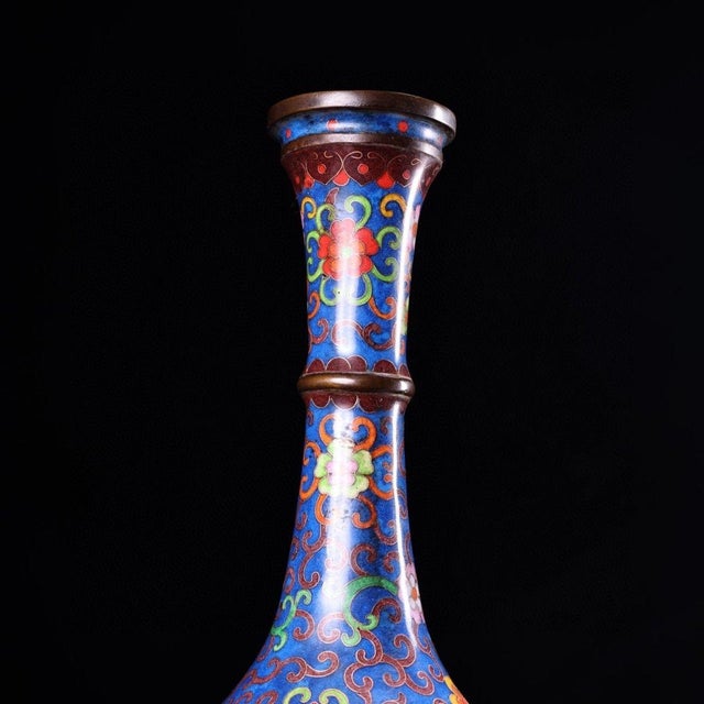 Pair of Vintage Chinese Cloisonné "Crane & Peach" Long Neck Vases - 42cm For Sale In Los Angeles - Image 6 of 9