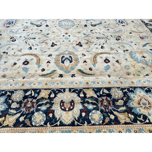 Beige 1990s Pakistani Oushak Rug With Blue Boarder For Sale - Image 8 of 11