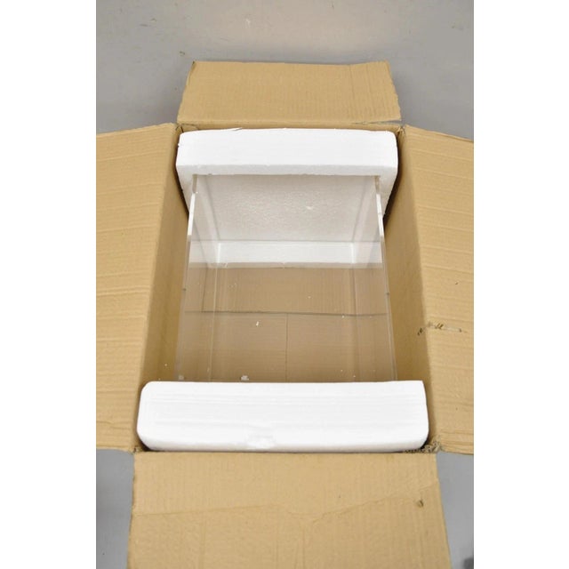 Late 20th Century 5 Sided 18" Clear Acrylic Lucite Vitrine Display Case Christine Taylor Collection For Sale - Image 10 of 11