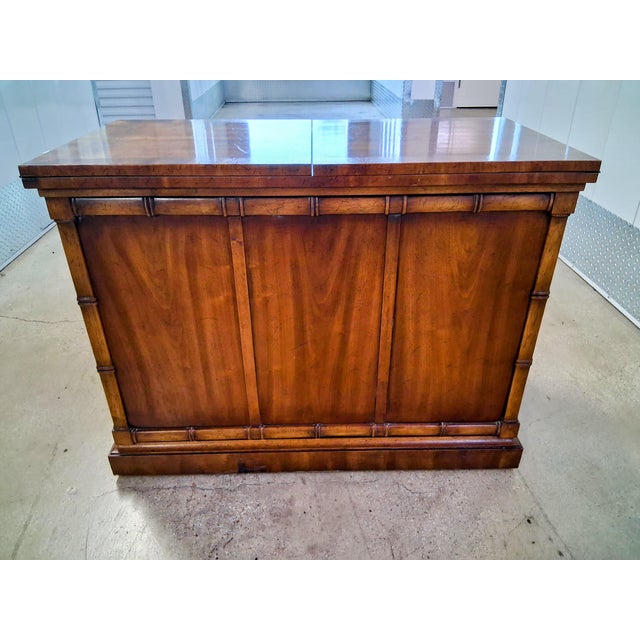 Vintage Heritage Campaign Buffet Credenza | Mid Century Modern Sideboard With Drop-Leaf / Expandable Top | Retro Dining Room Furniture For Sale - Image 15 of 15