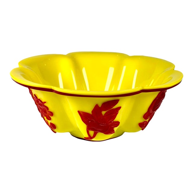 Chinese Imperial Yellow Peking Glass Lobed Bowl With Ruby Red Floral Overlay For Sale