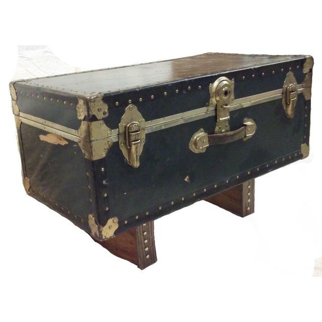 1950s Mid Century Coffee Table Trunk For Sale - Image 5 of 5