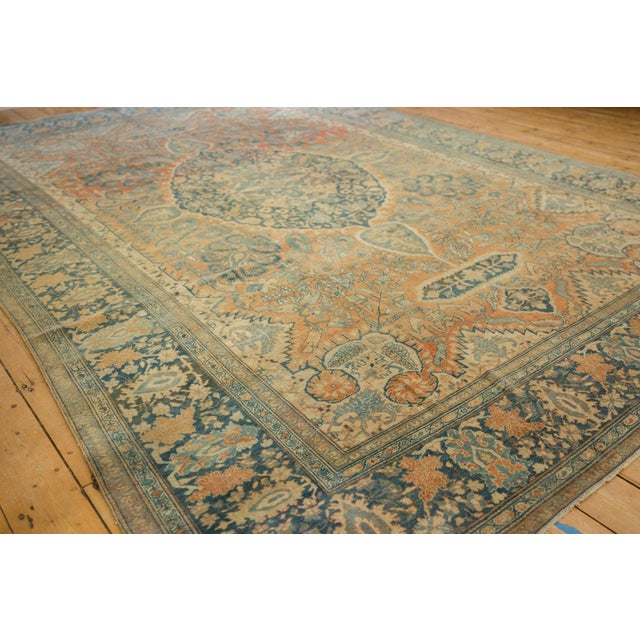 1910s Antique Persian Farahan Sarouk Scalloped Medallion Wool Carpet For Sale - Image 9 of 14