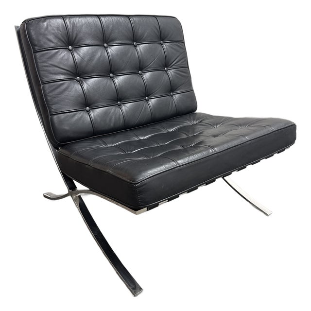 Alphaville Design Exposition Barcelona Style Lounge Chair For Sale