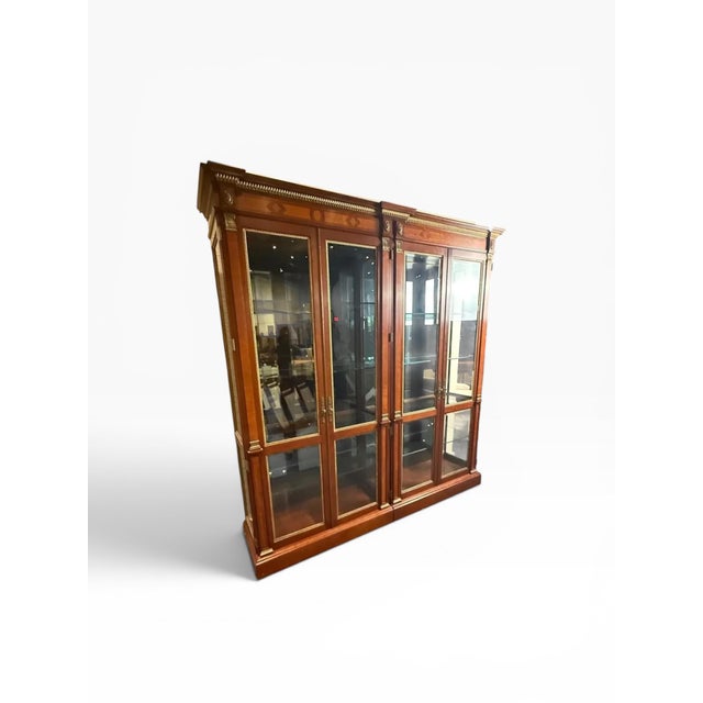 Neoclassical 1990s Matched Pair of John Widdicomb Neoclassical Vitrines For Sale - Image 3 of 17