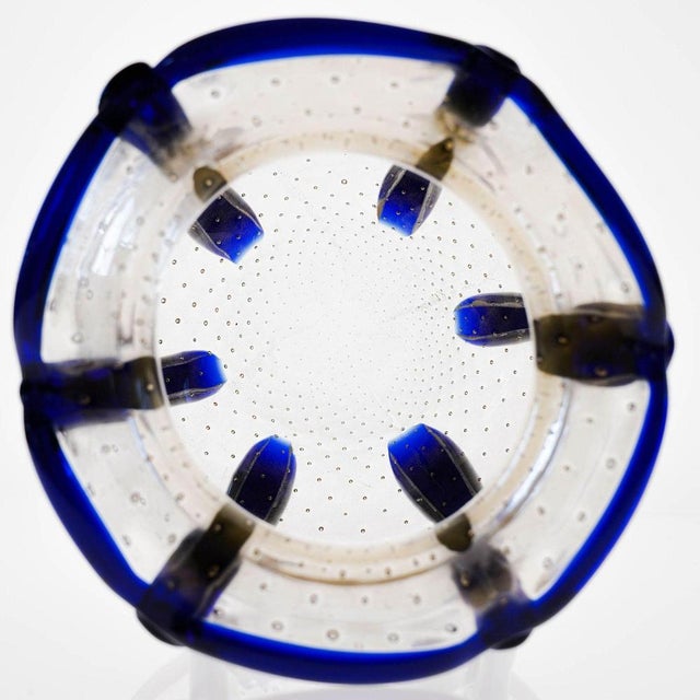 1960s Large Murano Vase with Baloton Bubbles in Gold Leaf and Cobalt Blue Beads, 1960 For Sale - Image 5 of 18