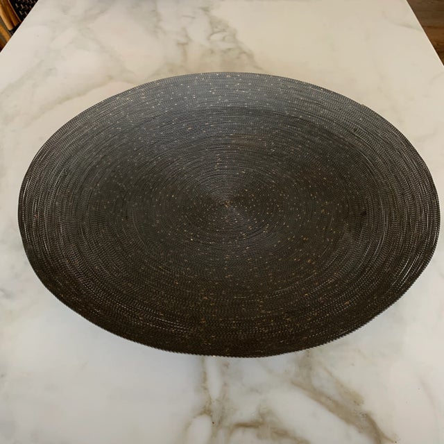 Roost Large Grey Wire With Gold Flecks Shallow Bowl For Sale In Providence - Image 6 of 9