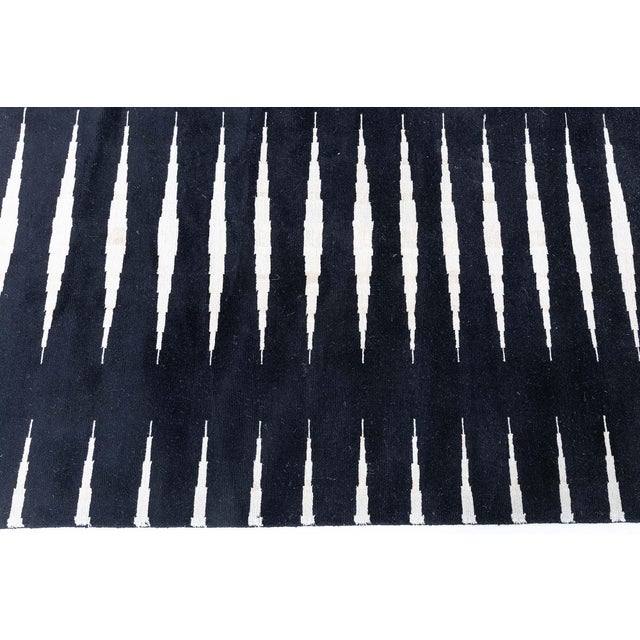 Modern ‘Skyline’ Rug – Hand-Knotted Wool and Silk by Doris Leslie Blau For Sale - Image 4 of 8