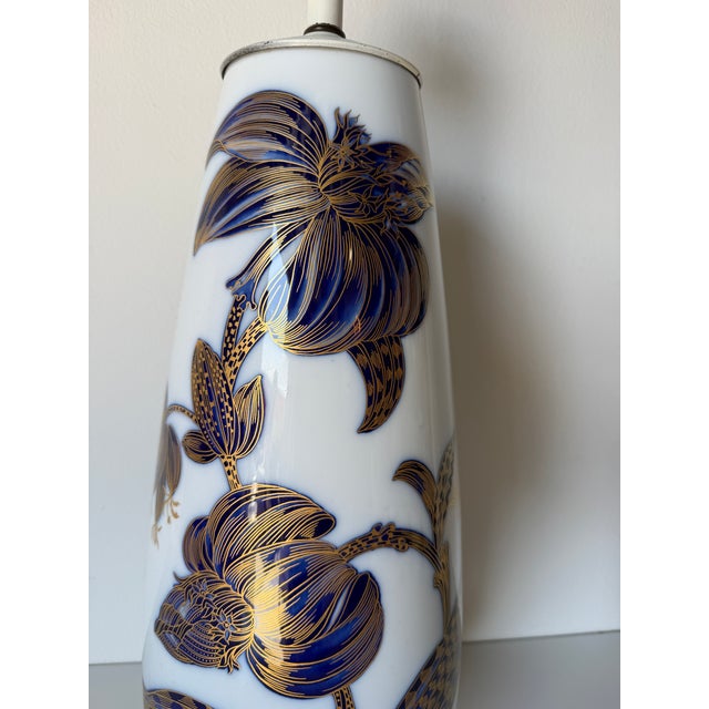1960s 1960s Vintage German Heinrich and Co Echt Kobalt Cobalt Blue & Gold Porcelain Table Lamp For Sale - Image 5 of 12