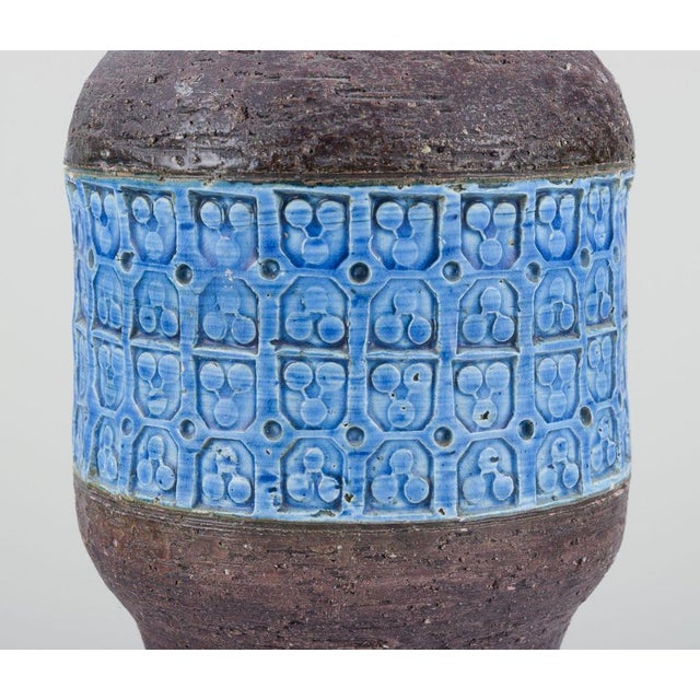 Pre-owned goods are exempt from import duties for U.S. customers. Therefore, no import tariffs will be applicable to your...