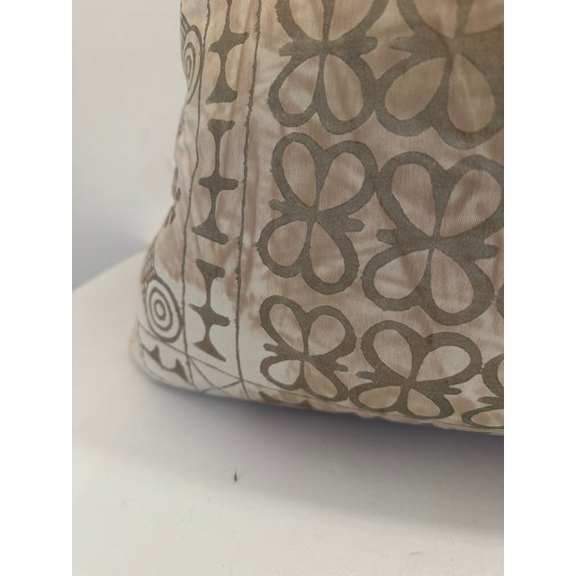 Fortuny Ashanti tribal pattern double sided down cushions. This stunning cream and silvery gold Fortuny pattern is 1980’s...