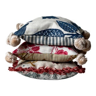 Schumacher, Alice Sergeant, Sanderson, Chelsea Textiles Lavender-Filled Designer Decorative Pillows - Set of 3 Small For Sale
