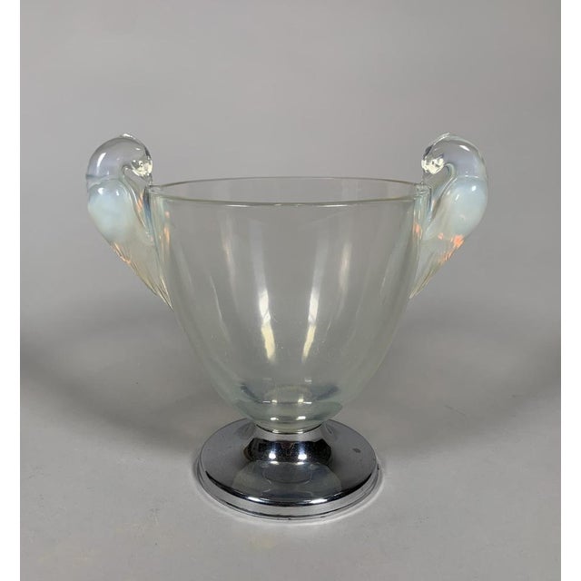 Modern Art Nouveau Ornis Model Vase by René Lalique for Lalique For Sale - Image 3 of 9