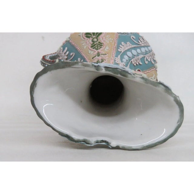 Moriage Nippon Style Hand Painted Double Handled Vase For Sale In Miami - Image 6 of 13