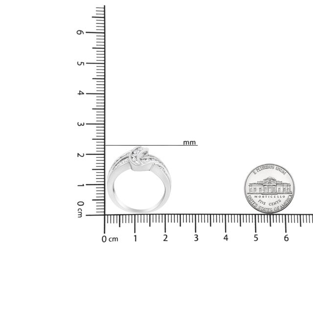 10K White Gold Ring 3/4 Cttw Round-Cut Diamond Bypass Ring (H-I Color, I2-I3 Clarity) - Size 7 For Sale In New York - Image 6 of 6