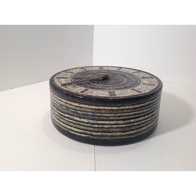 1950s Vintage Mid Century Modern Britt-Louise Sundell for Gustavsberg Sweden Stoneware Clock For Sale - Image 5 of 7