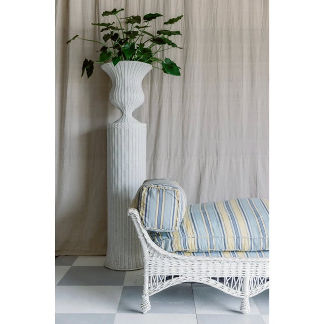 Rustic European White Wicker Daybed For Sale - Image 3 of 4