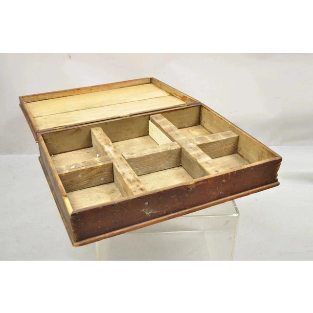 Wood Antique American Primitive Wooden Distressed Paint Crafts Organizer Parts Box For Sale - Image 7 of 12