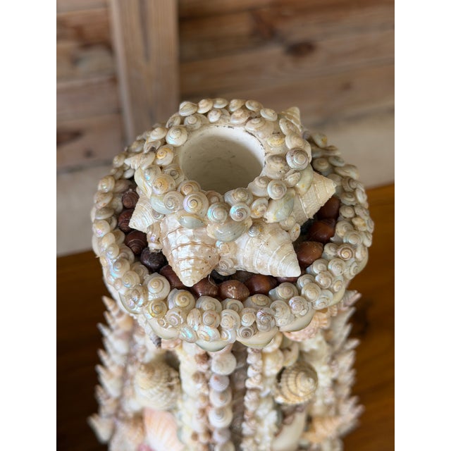 Vintage Handcrafted Coastal Seashell Encrusted Plaster Obelisk Candleholders, Pair For Sale In Naples, FL - Image 6 of 12