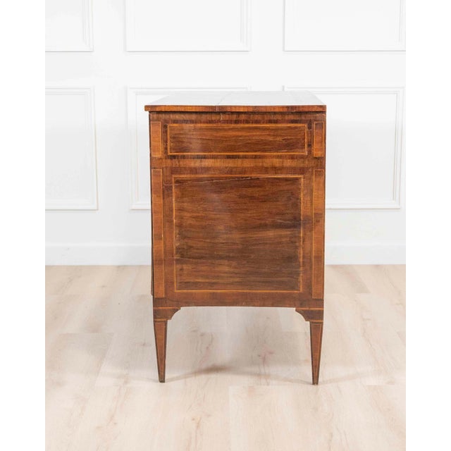 Wood Italian Late 18th–Early 19th Century Rosewood and Amaranth Chest of Drawers For Sale - Image 7 of 9