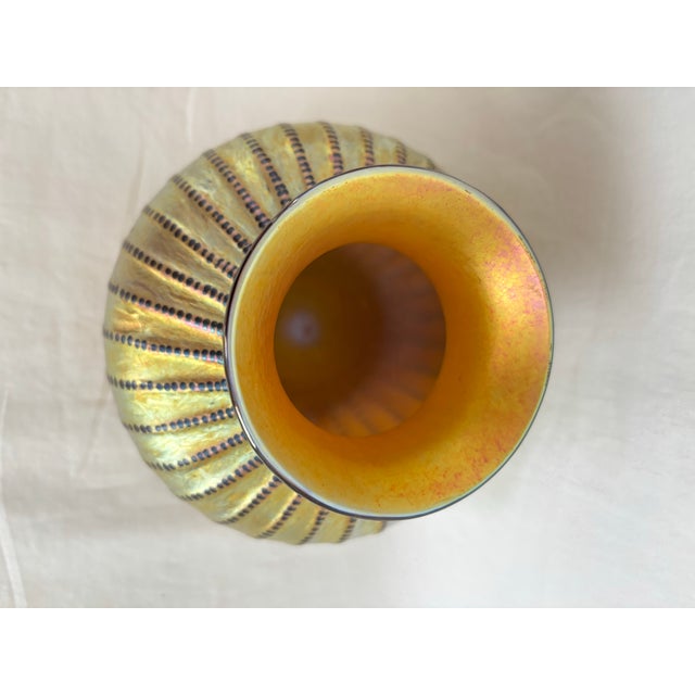 Abstract Lundberg Studios 2002 Signed Art Glass Basket Weave Vase #0161717 For Sale - Image 3 of 11