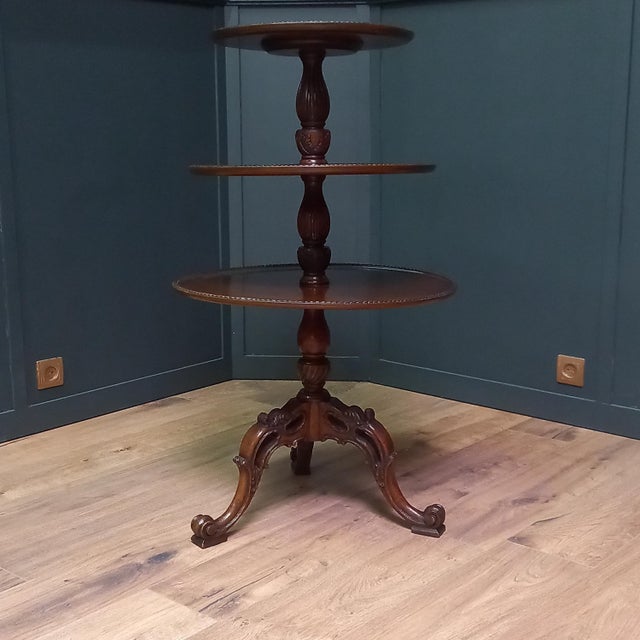 English 18th-Century Tripod Dumb Waiter Etagère For Sale - Image 11 of 18