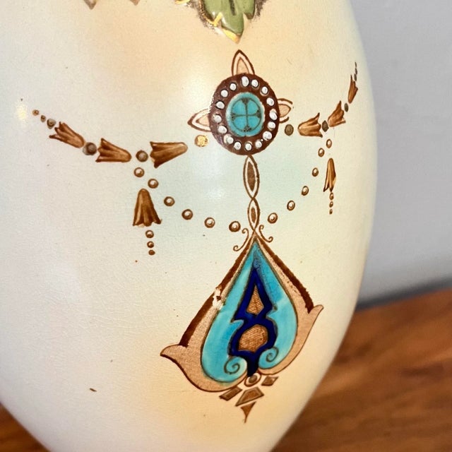 Antique S. Fielding & Co. Crown Devon Vase For Sale In Orlando - Image 6 of 8