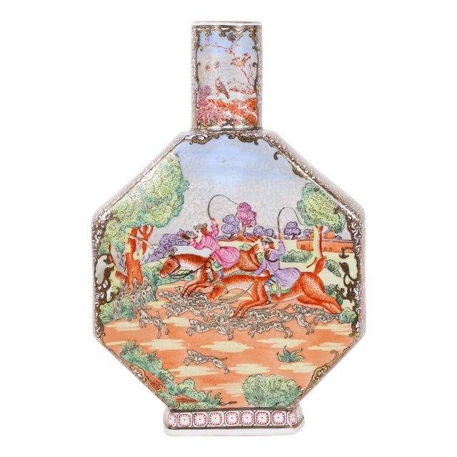 20th Century Chinese Style Hunt Scene Porcelain Octagonal Vase For Sale