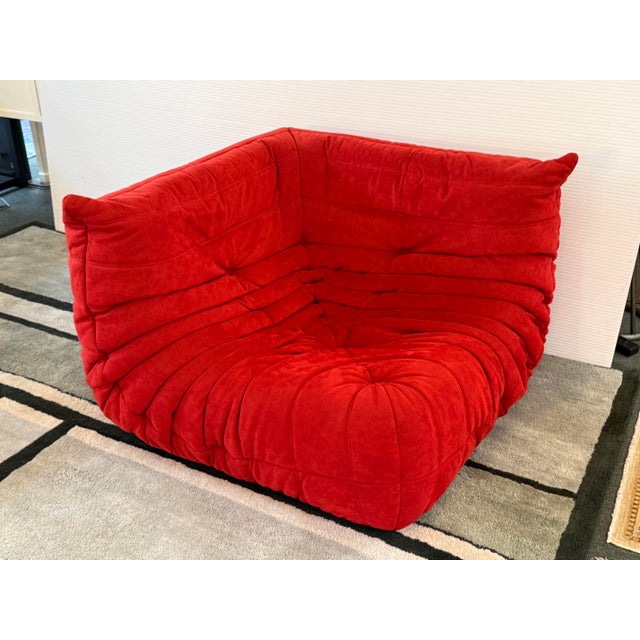 Michel Ducaroy for Ligne Roset Toga Sectional in Alcantara Goya Red, Set of Four For Sale - Image 13 of 18