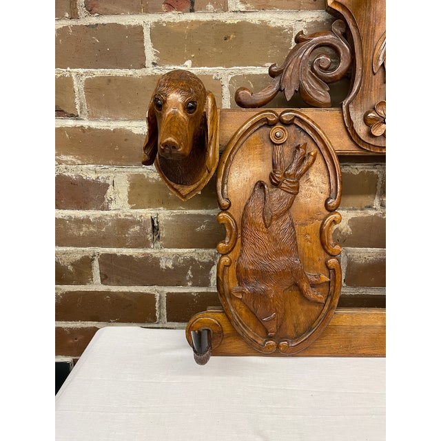 19th Century Swiss Black Forest Hand Carved Wall Mounted Coat and Hat Rack For Sale - Image 4 of 12