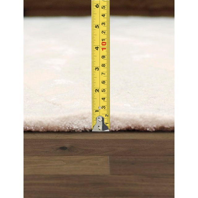 Edgy Hand-Tufted Cream Area Rug-12' 0'' X 15' 0'' For Sale - Image 4 of 5